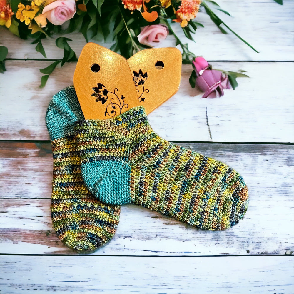 Everglades Socks Crochet Pattern