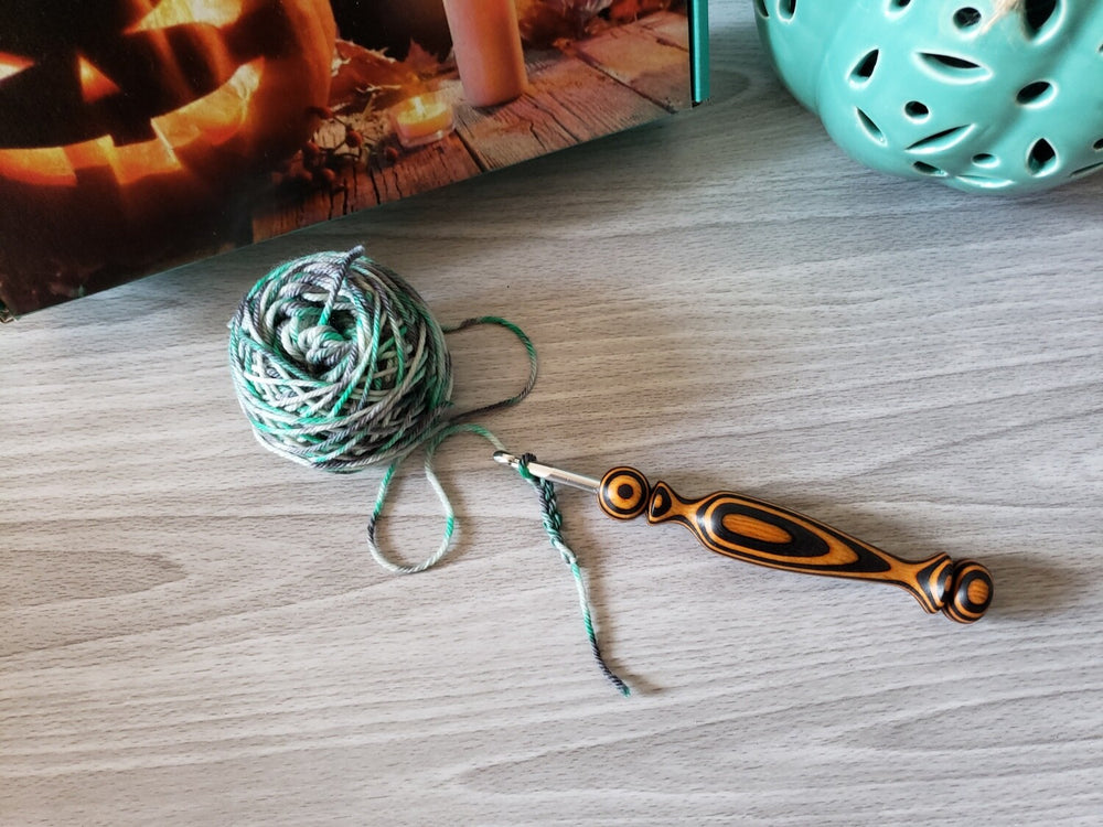 Halloween Crochet Hook 2019