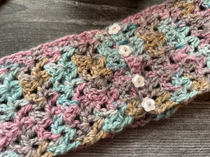 
            
                Load image into Gallery viewer, Alpaca Headband Crochet Pattern
            
        
