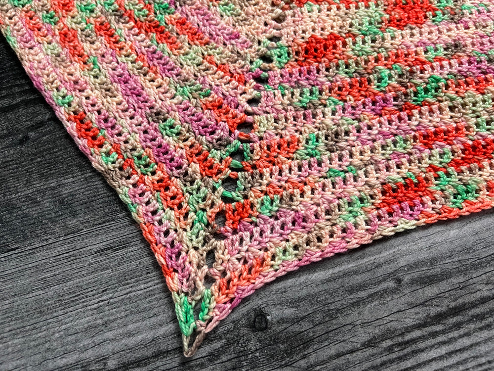Nemo Triangle Cowl Crochet Pattern