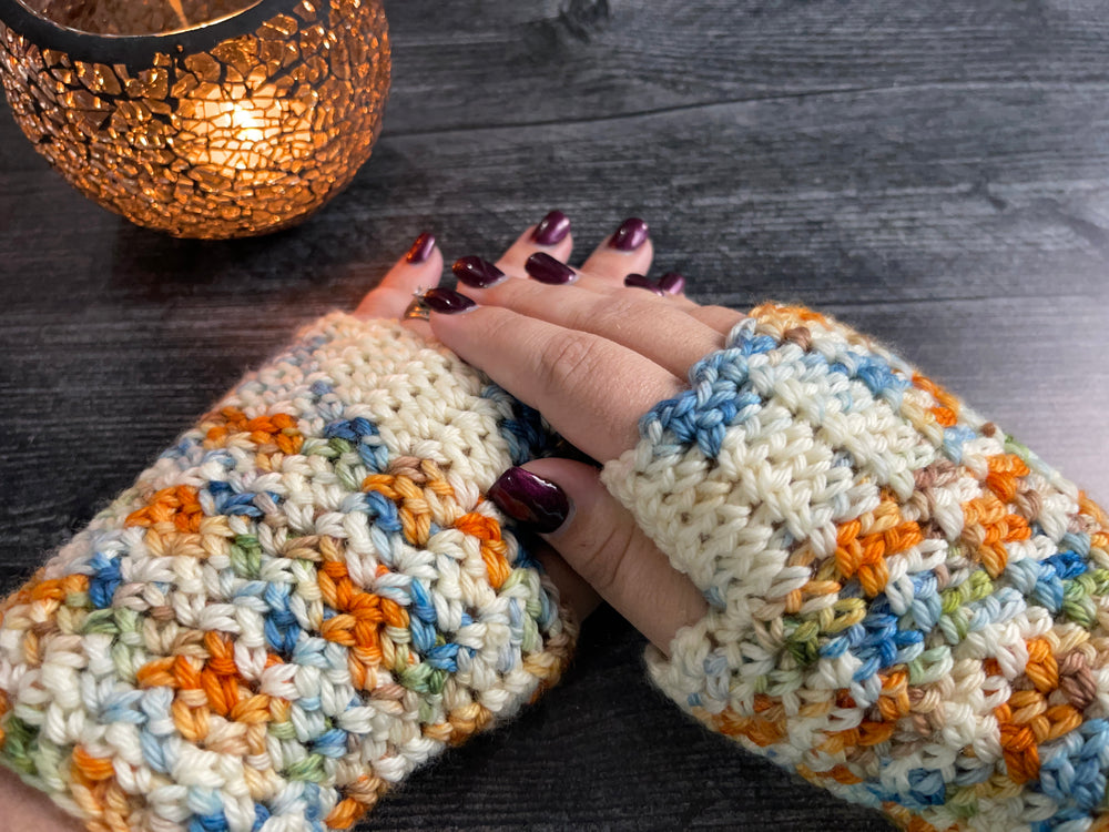 Switzerland Wrist Warmers Crochet Pattern