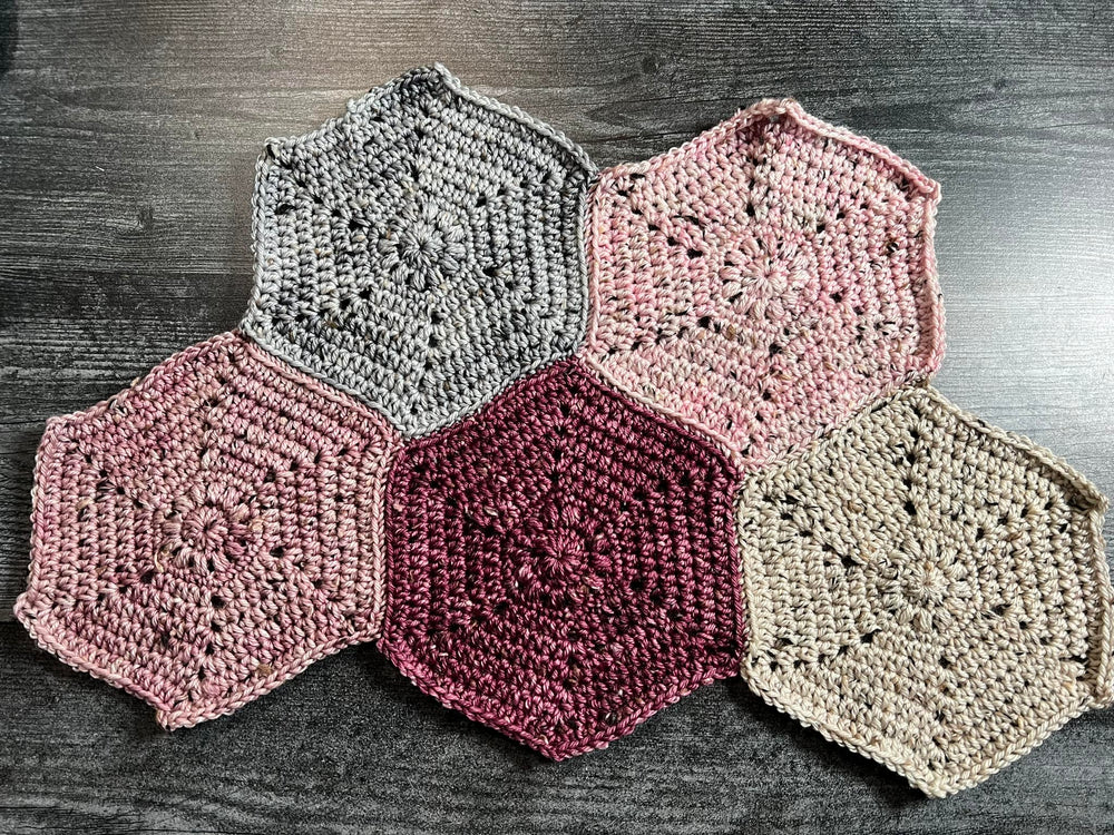
            
                Load image into Gallery viewer, Butterfly Hexagon Blanket Crochet Pattern
            
        